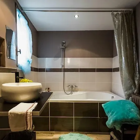 Holiday home Chez Yza